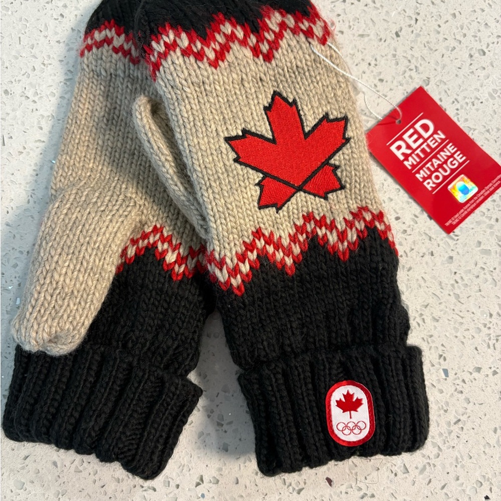 Hudson Bay Red and Black Olympic Mittens